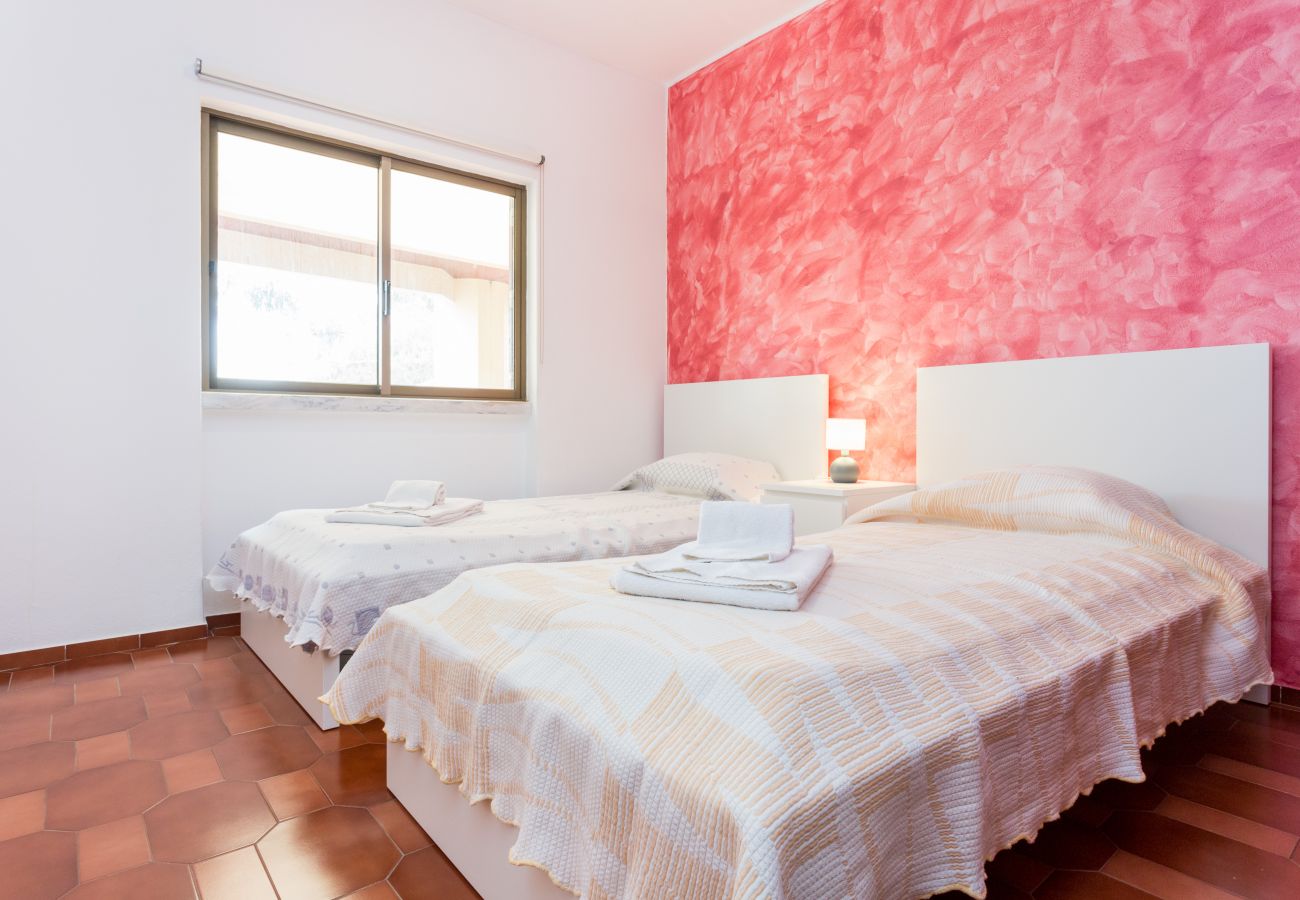 Apartamento em Lagos - T2 Gaivota - Free Wifi - Pool, Sea View