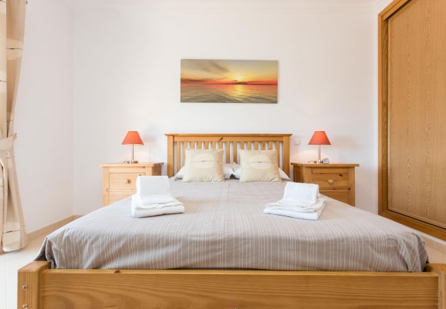 Apartamento em Lagos - T2 Dois Irmãos by Seewest