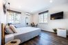 Quarto em Angra do Heroísmo - Angra Charming Suites 1 by Seewest