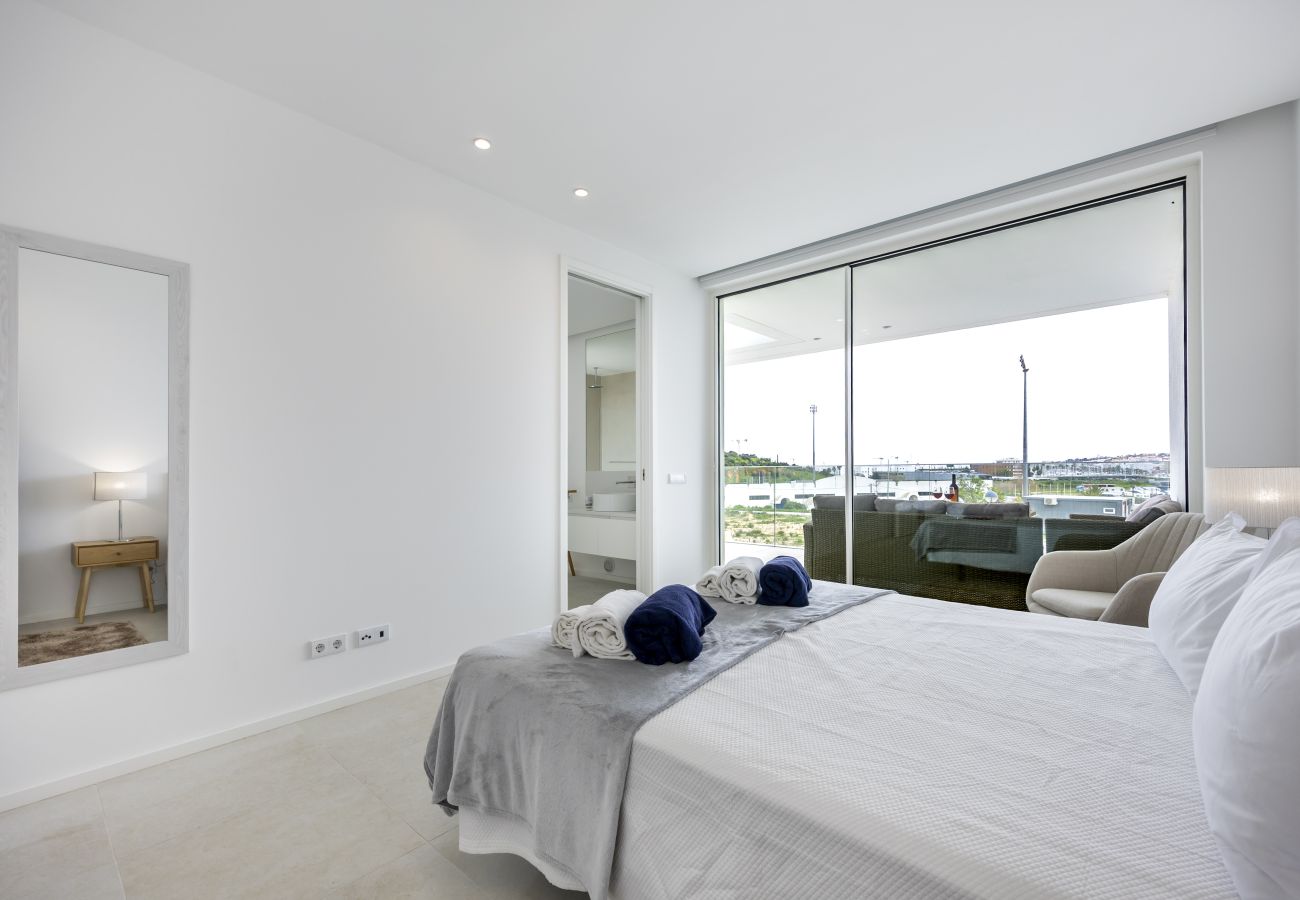 Villa em Lagos - Lagos Golden Horizon Villa with Private Pool