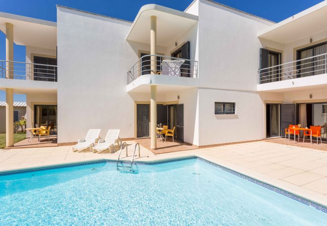 Ferienwohnung in Montinhos da Luz - T2 Montinhos da Luz
