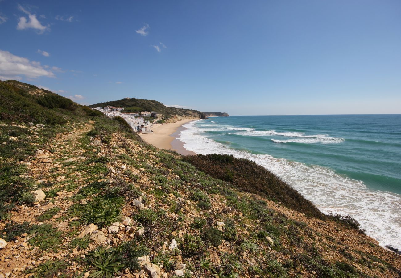 Ferienwohnung in Praia da Salema - T3 Casa dos Arcos by Seewest