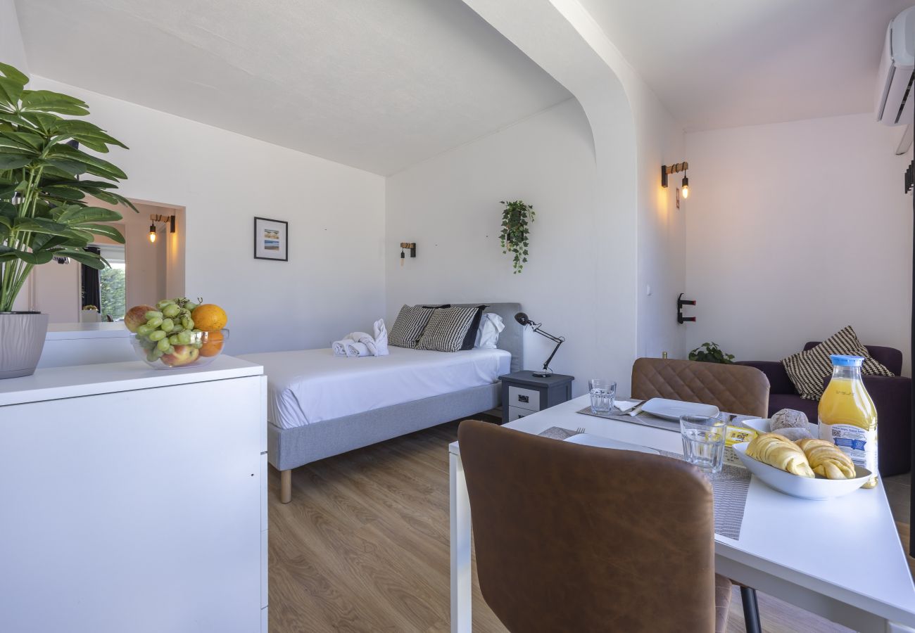 Studio in Lagos - Beach Lovers Studio by Seewest