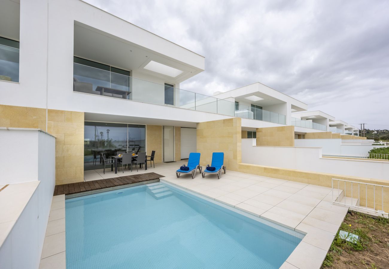 Villa in Lagos - Lagos Golden Horizon Villa with Private Pool