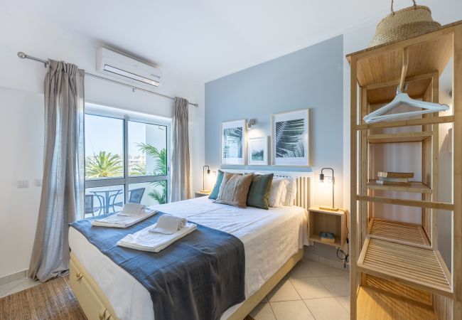 Studio in Lagos - Marina View Studio by Seewest Studio in Lagos - Marina View Studio by Seewest