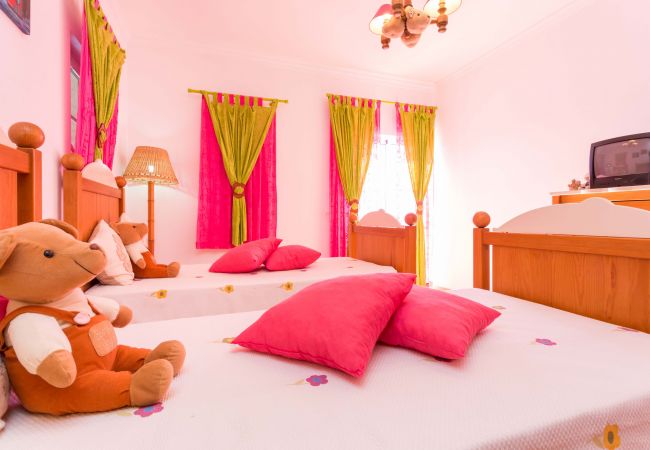 Villa in Lagos - Villa Girassol by Seewest Villa in Lagos - Villa Girassol by Seewest