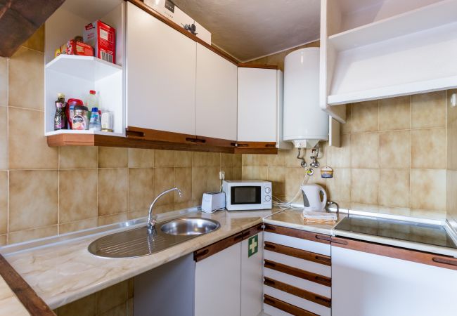 Apartment in Lagos - T2 Gaivota - Free Wifi - Pool, Sea View Apartment in Lagos - T2 Gaivota - Free Wifi - Pool, Sea View