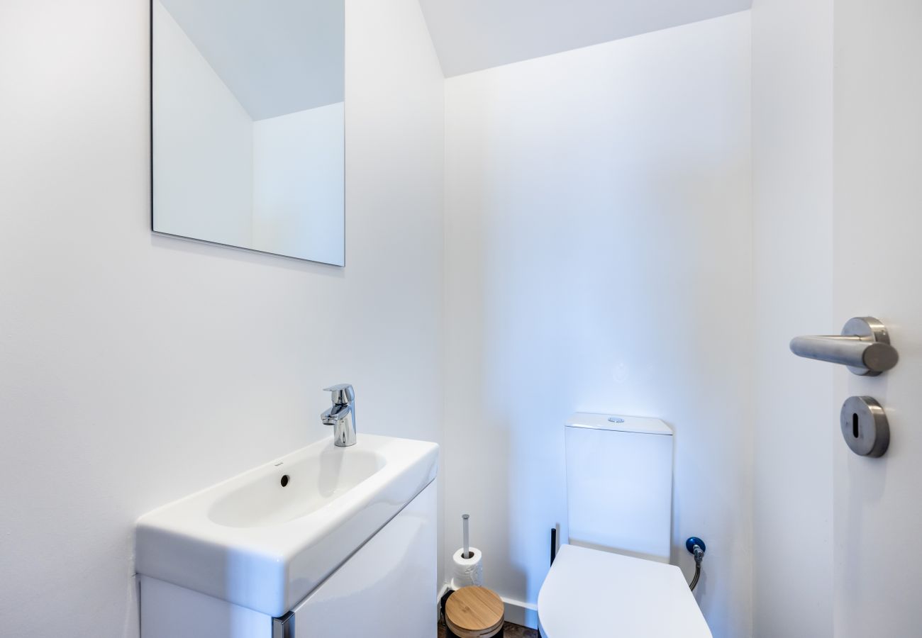 Rent by room in Angra do Heroísmo - Angra Charming Suites 1 by Seewest