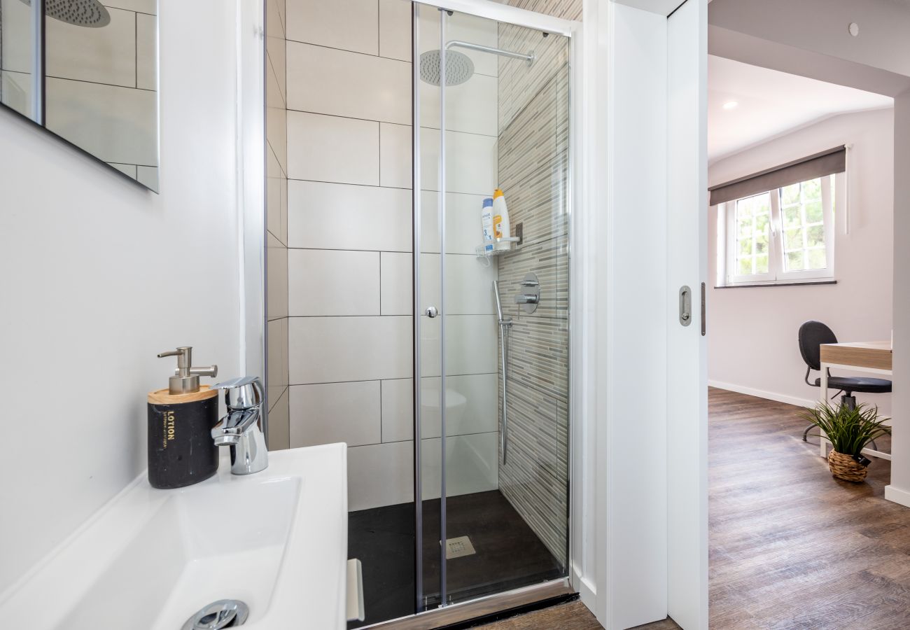 Rent by room in Angra do Heroísmo - Angra Charming Suites 1 by Seewest