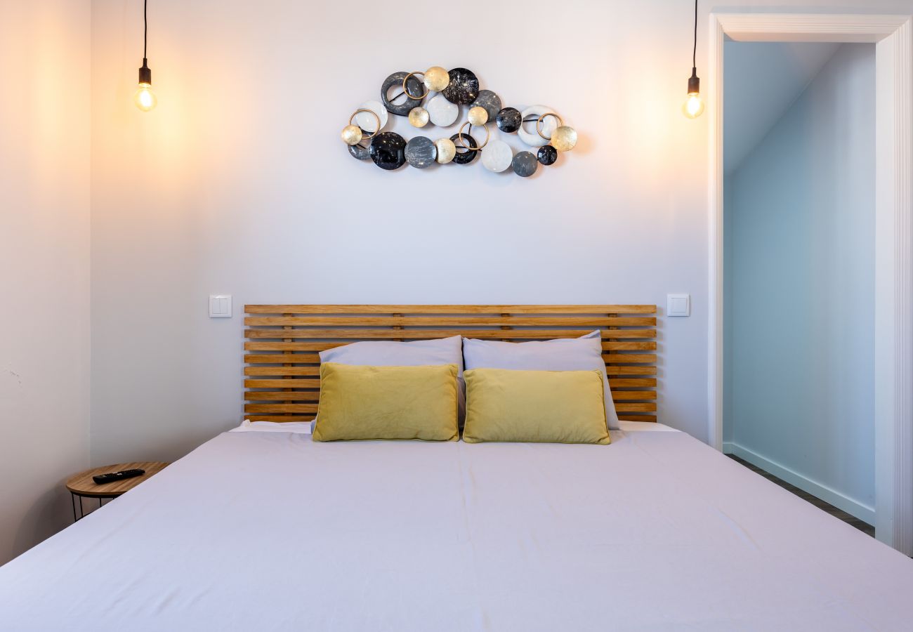 Rent by room in Angra do Heroísmo - Angra Charming Suites 1 by Seewest
