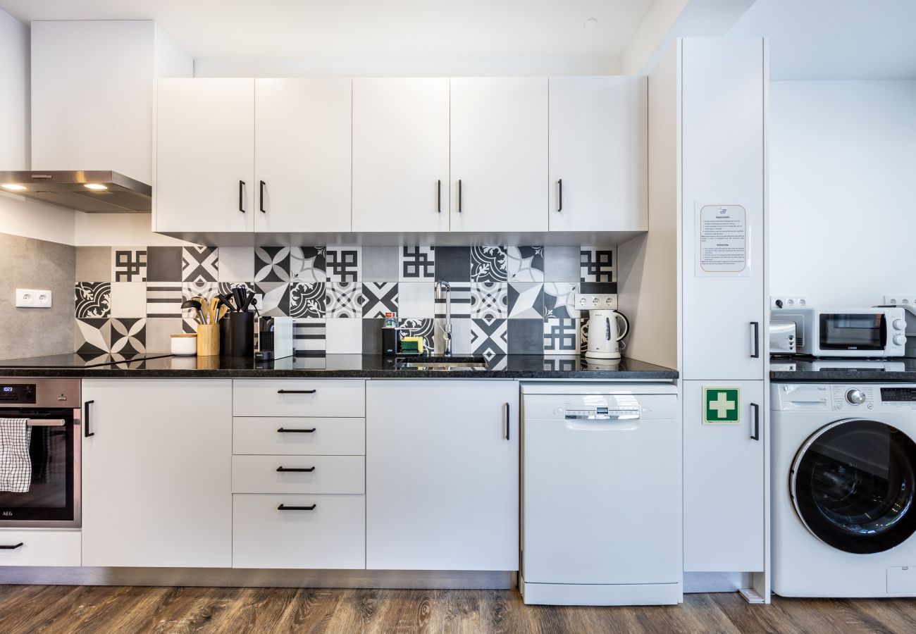 Rent by room in Angra do Heroísmo - Angra Charming Suites 1 by Seewest