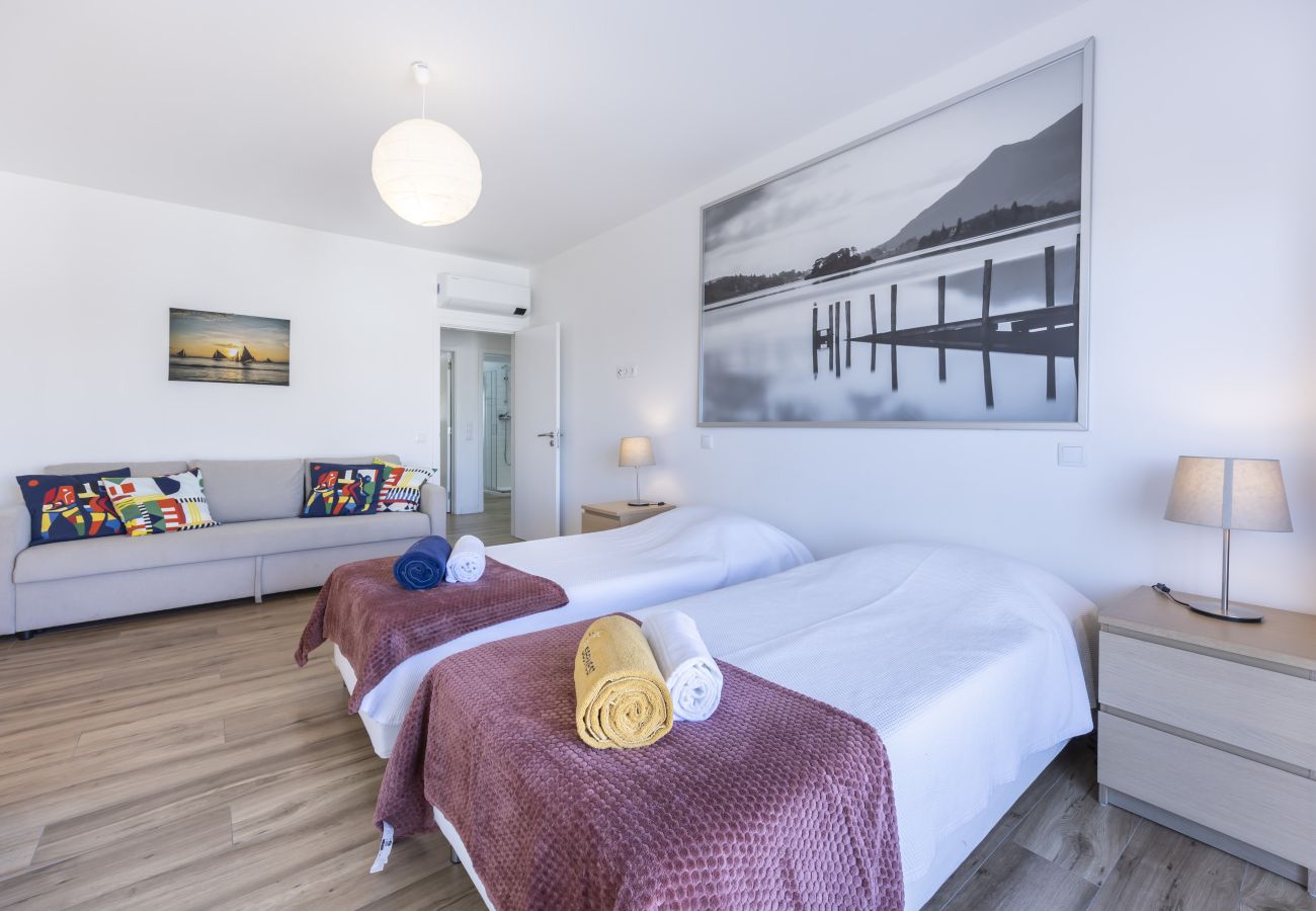 Apartment in Lagos - White Pearl Apartment by Seewest