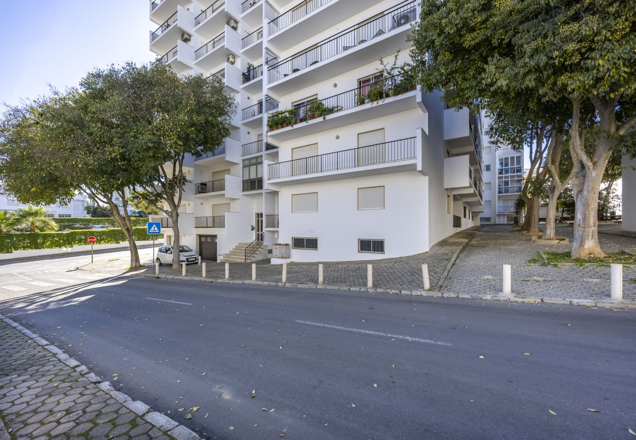 Apartment in Lagos - White Pearl Apartment by Seewest