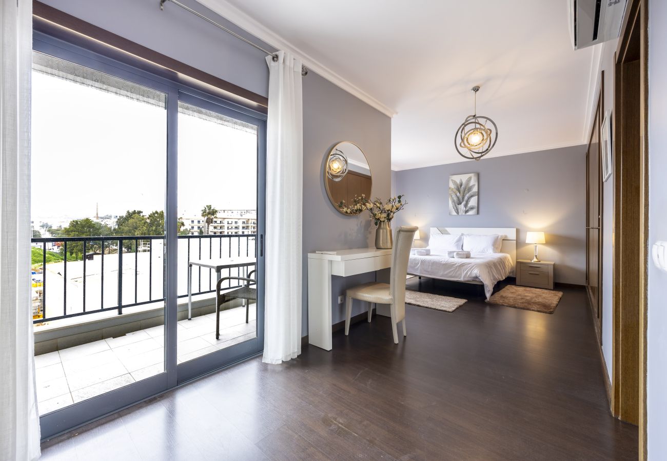 Apartment in Lagos - Ocean Horizon Luxury Apartment