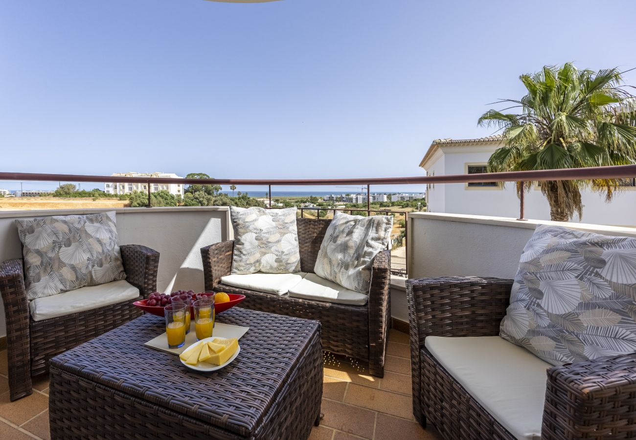 Apartment in Lagos - Atlantic Bloom Apartment by Seewest