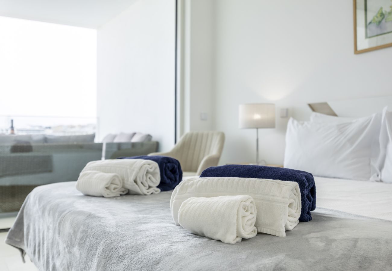 Villa à Lagos - Lagos Golden Horizon Villa with Private Pool