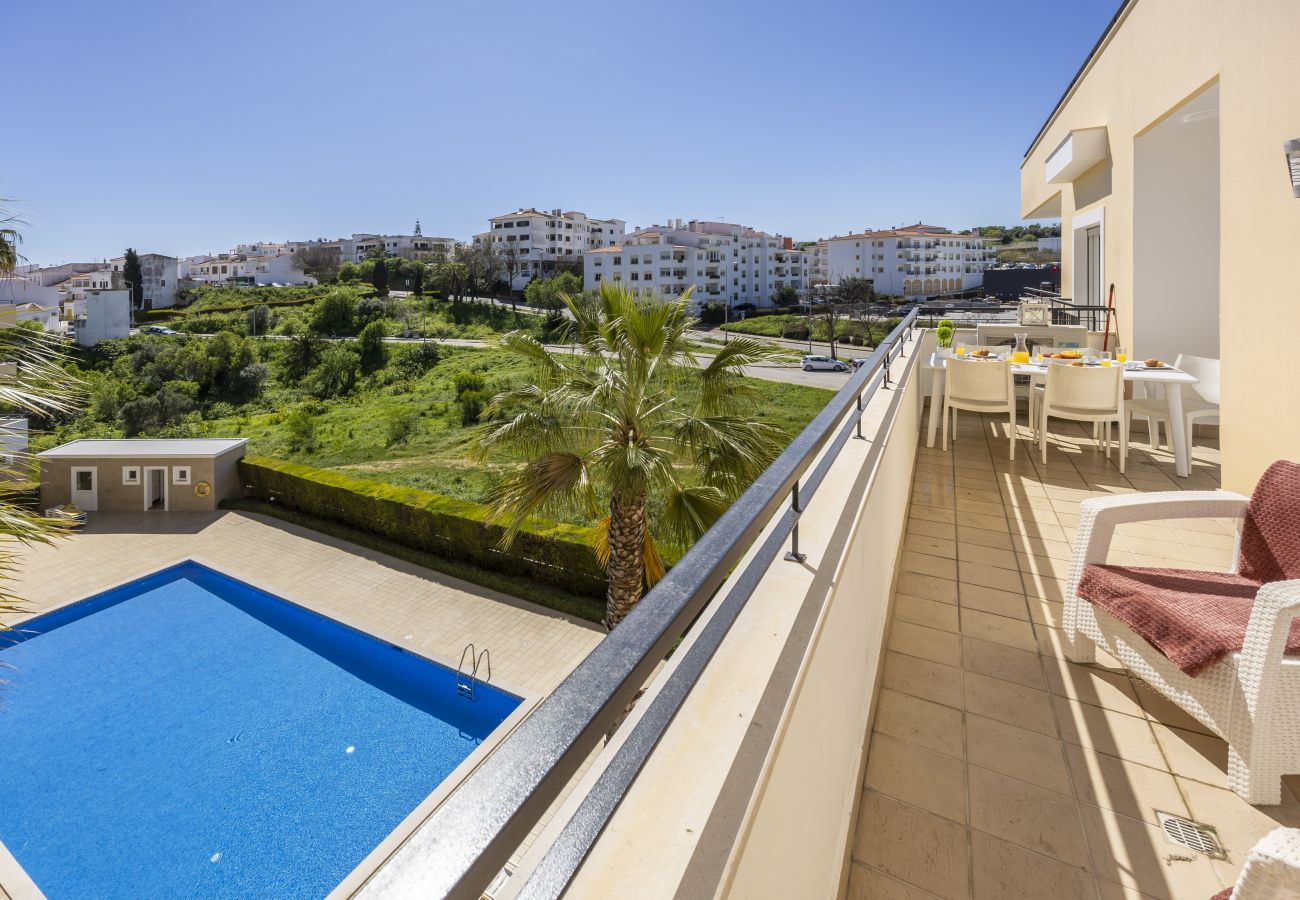 Appartement à Lagos - Lagos Poolside Retreat by Seewest
