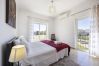 Appartement à Lagos - Lagos Poolside Retreat by Seewest